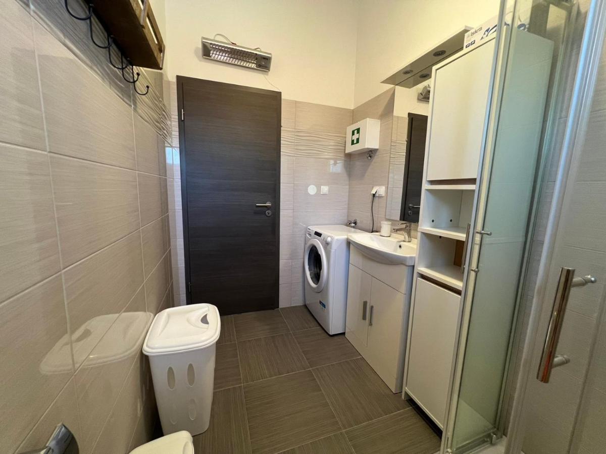 Lakmartin Apartman Lorena מראה חיצוני תמונה